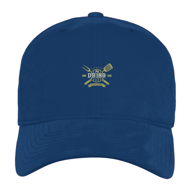 Apliiq black DB180 cap, one-size fitted hat with curved brim and embroidered logo, casual headwear for men and women.